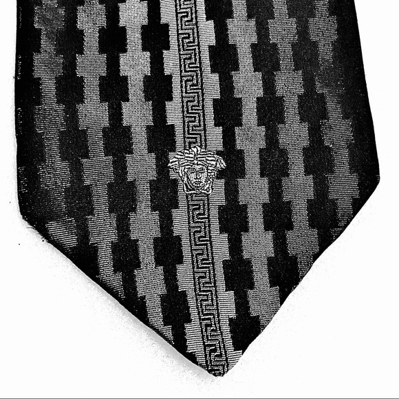Versace Other - Versace Medusa Silk Tie - Italy